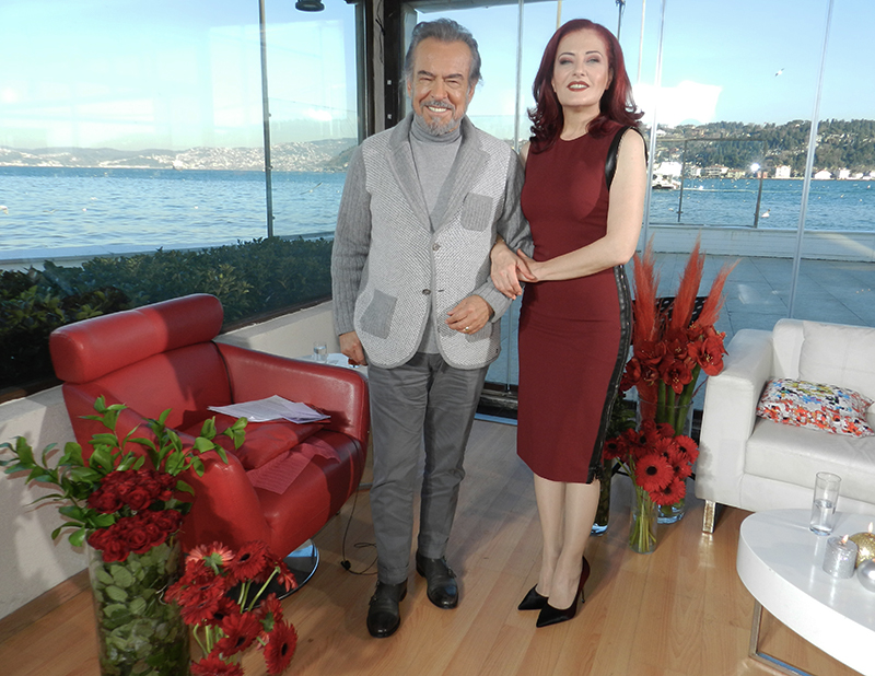 Güneri Civaoğlu ile Şeffaf Oda