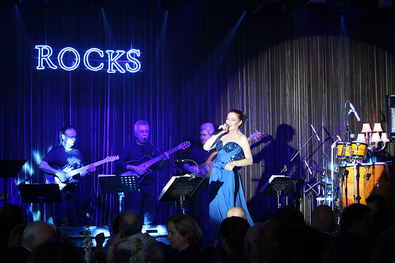 Rocks Hotel & Casino